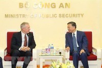 Đại tướng Tô Lâm, Bộ trưởng Bộ Công an tiếp ngài Ted Osius, Phó Chủ tịch Chính sách công và Quan hệ Chính phủ của Google tại châu Á-Thái Bình Dương. (Ảnh: Doãn Tấn/TTXVN).