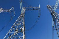 “Nhà đèn” còn cơ hội đột phá nửa cuối năm