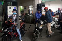 Giá xăng dầu giảm giá từ 15h ngày 31/8.