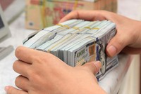 Vốn đầu tư ngoại chảy mạnh vào khu vực ngân hàng Việt Nam.