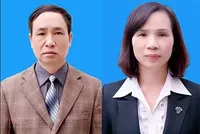 Hai cựu phó giám đốc sở Phạm Văn Khuông (phải) và Triệu Thị Chính.