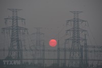 Chất lượng không khí của Hà Nội đang ở mức thấp. (Ảnh: Thành Đạt/TTXVN).