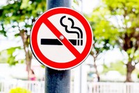 Phạt 300.000 đồng nếu hút thuốc tại 30 điểm nổi tiếng ở Hà Nội