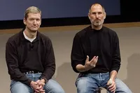 Tim Cook là người được Steve Jobs tin tưởng giao phó quyền điều hành và đến nay, Tim Cook đã làm được nhiều điều cho Apple.