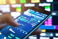 Kỷ nguyên miễn phí giao dịch chứng khoán đã tới? 