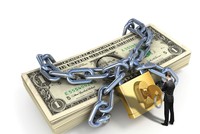 Khi cổ tức bị giữ làm “con tin”