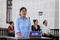 Bị cáo Thuỷ tại toà. Ảnh: H.G.