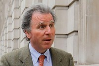 Cựu nghị sỹ đảng Bảo thủ Oliver Letwin. (Nguồn: AFP).