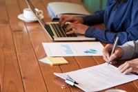 Thời CEO “nhảy việc“