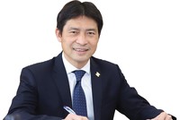 Ông Nguyễn Tuấn Anh, Phó tổng giám đốc Sở GDCK Hà Nội, Thành viên Hội đồng bình chọn Doanh nghiệp niêm yết