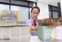 Thấy gì với tăng trưởng tín dụng vẫn quanh 10%?