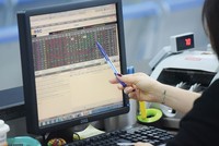 Thị trường chứng khoán: Cơ hội trước thềm năm mới