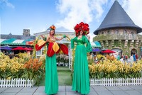 “Chị chị em em”, Tết này bếp núc làm chi, lên mà xem Bà Nà rực rỡ tulip với hoa hồng