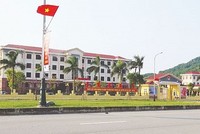 Trụ sở UBND huyện Lộc Hà.