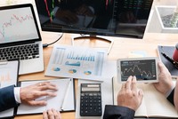 Chậm công bố báo cáo tài chính, “bệnh kinh niên“