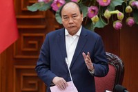 Thủ tướng Nguyễn Xuân Phúc: Phòng, chống dịch với tinh thần bảo vệ sức khỏe người dân là quan trọng nhất. Ảnh: VGP.