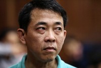 Nguyễn Minh Hùng trong lần ra tòa hồi tháng 10 năm ngoái. 