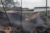 Hiện trường vụ cháy. (Ảnh: Đậu Tất Thành/TTXVN).