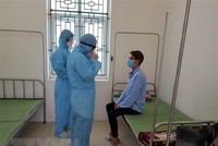 Theo dõi sức khỏe của một du học sinh. Ảnh minh họa. (Ảnh: Đinh Tuấn/TTXVN).