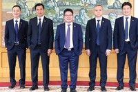 Ban lãnh đạo HNX cho biết, Sở sẽ tiếp tục nghiên cứu các giải pháp thúc đẩy tính hiệu quả của các thị trường.