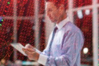 Kỳ vọng khối ngoại sớm dừng bán ròng