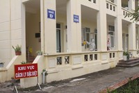 Khu vực cách ly tại Trung tâm Y tế huyện Hoa Lư, tỉnh Ninh Bình. (Ảnh: Thùy Dung/TTXVN).