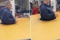 Quá sợ lây nhiễm virus Corona, người đàn ông tự chế vòng cách ly bằng bìa cứng 