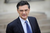 Cựu bộ trưởng nội các Pháp Patrick Devedjian. Ảnh: AFP.