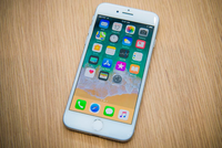 iPhone 9 hay iPhone SE2 được cho là mang thiết kế bên ngoài giống như iPhone 8. (Nguồn: CNET).