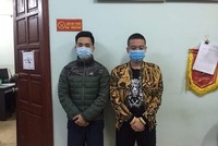 Tùng và Minh tại cơ quan công an (Ảnh: Công an cung cấp).
