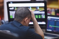 Dòng tiền trong nước: Băn khoăn sức bền