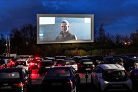 Đại dịch Covid-19 và sự trở lại của những rạp chiếu phim ngoài trời