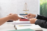 Thấy gì qua vụ hủy kết quả đấu giá 800.000 tấn quặng của VTM?