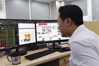 Đừng để nhà đầu tư quá đói thông tin