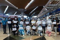 Các công dân Việt Nam được đưa về nước từ Malaysia hôm nay. Ảnh: Bộ Ngoại giao.