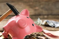 Bất động sản lo “đói” vốn