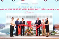 Công ty Cổ phần Eurowindow Holding tổ chức đón nhận danh hiệu 5 sao cho hai khách sạn vào chiều 23/5.