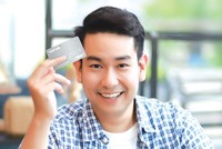 Thẻ Vay VietCredit - An tâm như vay người thân
Hotline: 1900 6515, Website: www.vietcredit.vn