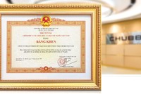 Những nỗ lực bền bỉ trong suốt 15 năm đã được công nhận, khi Chubb Life Việt Nam vừa vinh dự đón nhận Bằng khen của Thủ tướng Chính phủ trao tặng vì các thành tích trong hoạt động kinh doanh bảo hiểm và những đóng góp tích cực cho cộng đồng, góp phần vào sự nghiệp xây dựng đất nước.