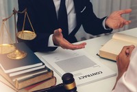 Giao dịch với bên liên quan, cổ đông đòi hỏi minh bạch