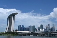 Khu vực quận tài chính thương mại ở Singapore. (Ảnh: AFP/TTXVN).
