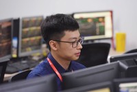 Chưa rõ danh phận nhà đầu tư chuyên nghiệp, nhà đầu tư chiến lược