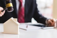 Nhà thầu ngoại  “chết lâm sàng”, chủ đầu tư Việt lao đao