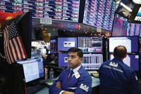 Mùa công bố kết quả quý II: Chờ đợi những bất ngờ