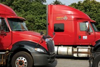 Lượng hàng hoá lưu thông không giảm, nhu cầu xe đầu kéo tăng vọt