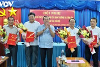 Thành ủy TP. Cà Mau tổ chức triển khai các quyết định điều động nhân sự.