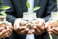 Nhà đầu tư chứng khoán ấm lòng với cổ tức