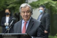 Tổng Thư ký Liên hợp quốc Antonio Guterres phát biểu tại buổi lễ. (Ảnh: Hữu Thanh/TTXVN).
