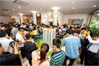 Hơn 600 khách hàng đã đến tham quan nhà mẫu trong ngày khai trương 19/09 vừa qua.