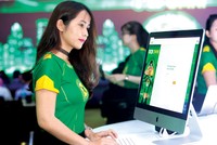 Với ứng dụng ngân hàng số OCB Omni, khách hàng có thể trải nghiệm 80 tiện ích trong cùng một ứng dụng.